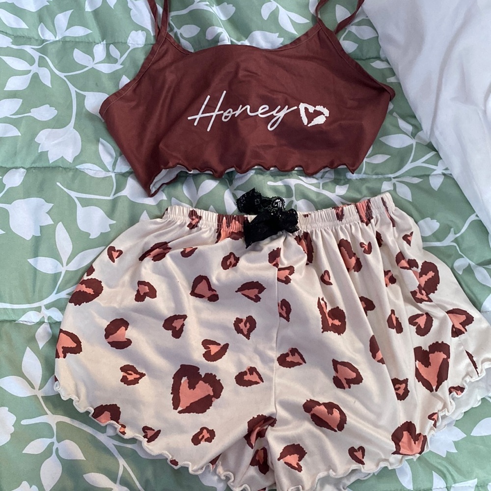 pajama set